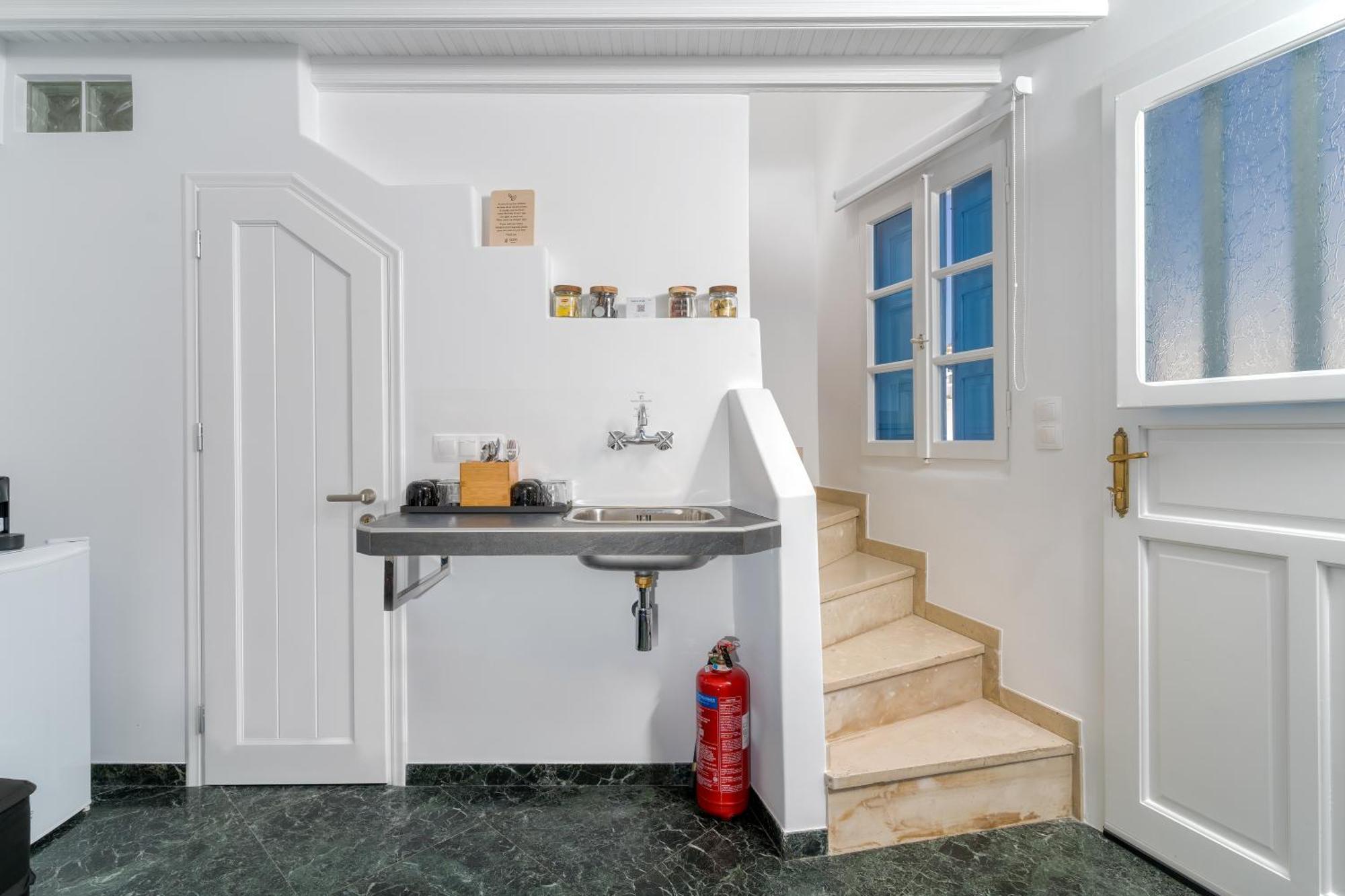 Skepi Rooms Mykonos Town Bagian luar foto